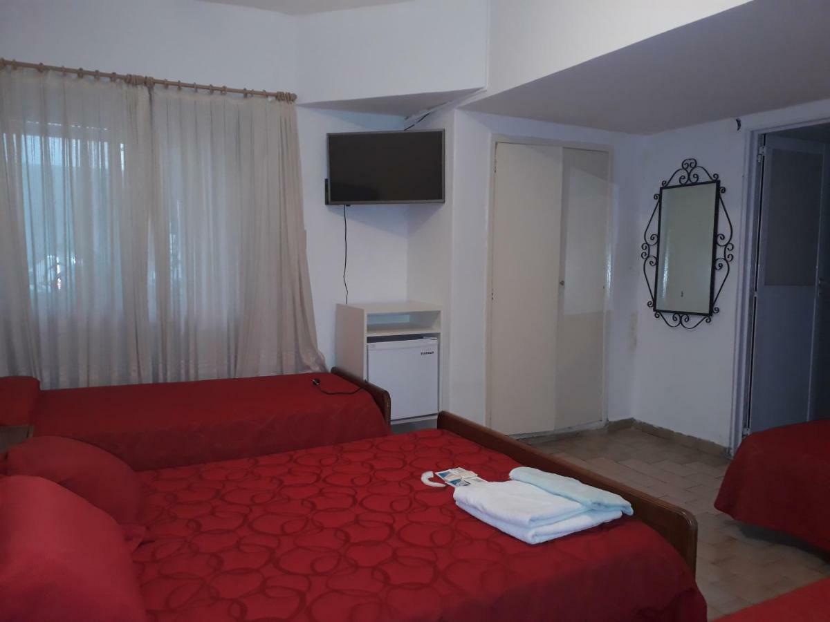 Hotel San Carlos ブエノスアイレス エクステリア 写真